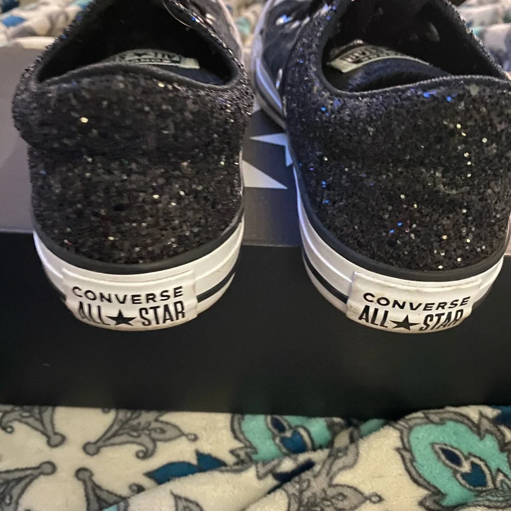 Black glitter Converse